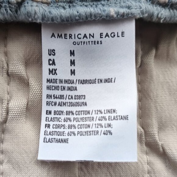 100% Cotton-Linen Blend American Eagle Baby Blue Floral Smocked Crop Top - Picture 5 of 12